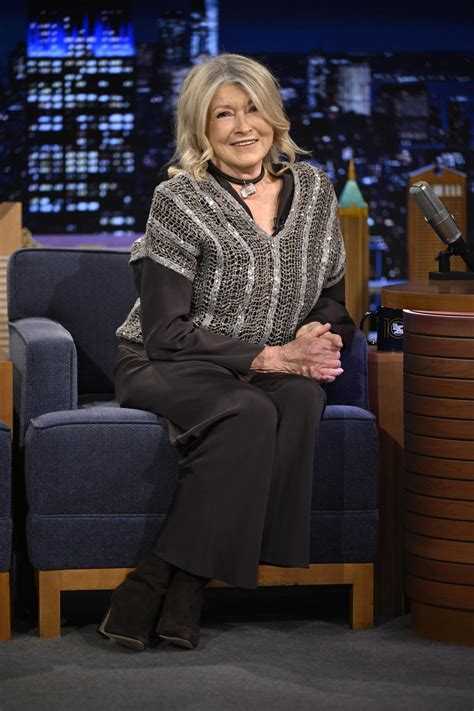 Martha Stewart Has Never Hosted Snl — And She Blames Her Parole Officer