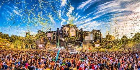 Insight TV takes music festival Tomorrowland global - TBI Vision