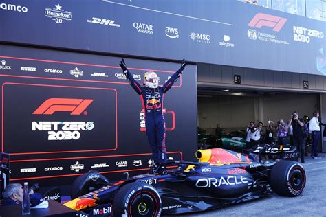 Max Verstappen Gana En Suzuka Carlos Sainz Es Sexto Y Fernando Alonso