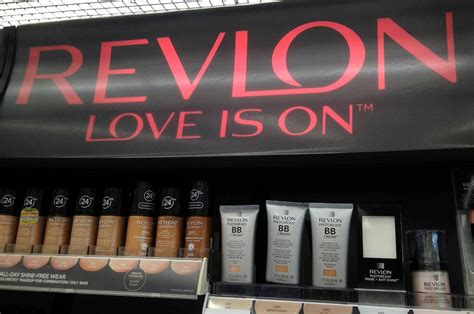 Gigante cosmético Revlon se declara en bancarrota