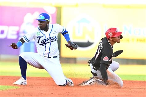 Estrellas Extienden Racha Ganadora Escogido Supera Al Licey