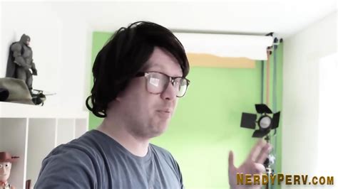 Amateur Brit Gets Cumshot Facial