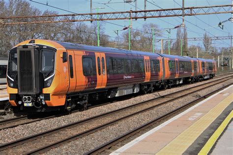 730 010 Class 730 Aventra Unit 730 010 Stands At Northampt… Flickr