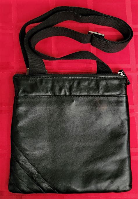 Hidesign Black Leather Crossbody Sling Bag 11 X Gem