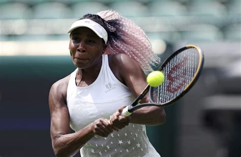 Venus Williams Is Back At Wimbledon At Age 43 Thegrio