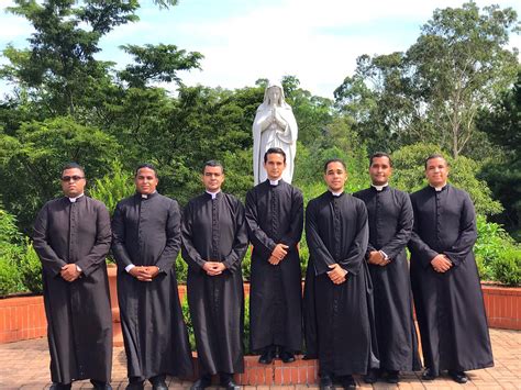 MENSAGEM DO BISPO DIOCESANO DE CRUZ DAS ALMAS AOS SEMINARISTAS POR