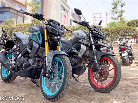 Yamaha Mt Yamaha Mt First Look Auto Times Of India Videos