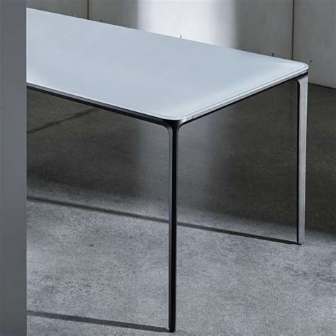 Table Design Rectangulaire En Verre Slim Sovet Pieds