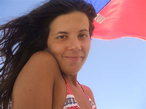 9 Hot Sexy Diana Tavares Bikini Pics