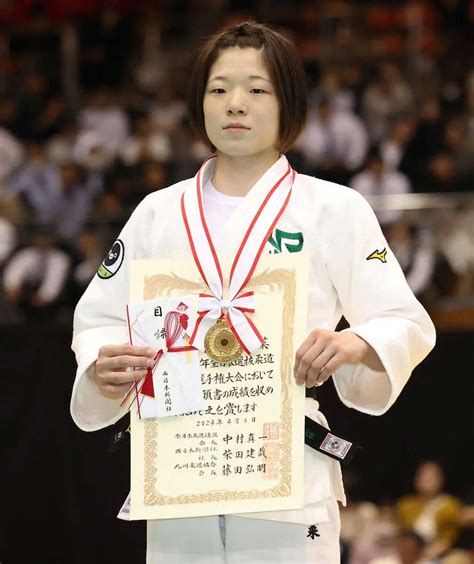 ＜全日本選抜柔道体重別選手権大会＞女子48キロ級決勝、優勝した古賀若菜（撮影・平嶋 理子） ― スポニチ Sponichi Annex スポーツ