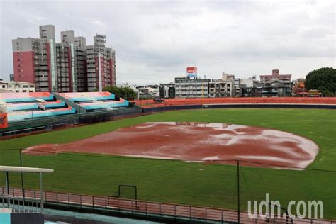 影／屏東新球場恐百年回本居民控強拆租用地 縣府：土地為國有 高屏離島 地方 聯合新聞網