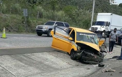 Docena de heridos deja triple colisión en Felipillo Panamá América