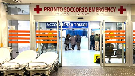 Sanit Pubblica In Italia A Napoli Spariti I Pronto Soccorso