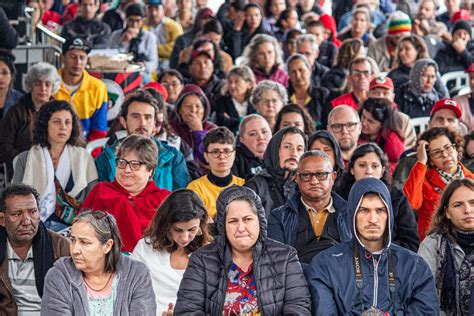 Nossa função principal como seres humanos é defender a natureza diz