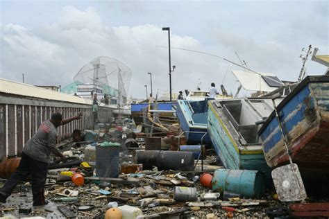 Furac O Beryl Deixa Sete Mortos No Caribe Mas Se Enfraquece Em Dire O