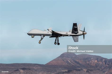 Mq9 Reaper Drone Stock Photo - Download Image Now - Drone, Unmanned Aerial Vehicle, Military ...