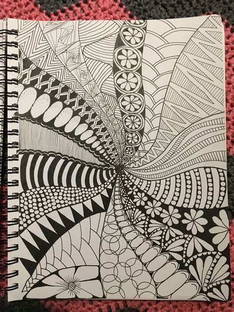 Pin By Virginia Montero On Estampados Zentangle Zen Doodle Patterns