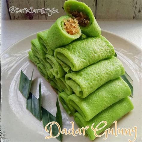 7 Resep Kue Tradisional Dari Kelapa Parut Enak Praktis Dan Legendaris