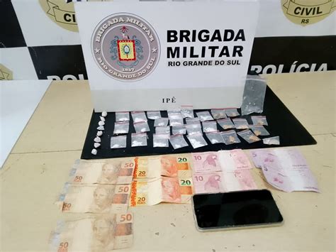 Brigada Militar Prende Duas Pessoas Por Tráfico De Drogas Em Ipê