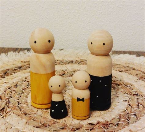 Pin Op Peg Dolls