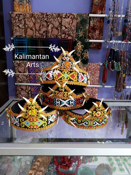 Jual Topi Mahkota Manik Dayak Borneo Cewek Dewasa Full Taring Di Lapak