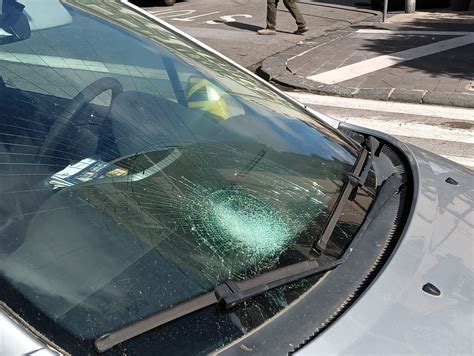 Messina Anziana Centrata Sulle Strisce Pedonali In Via Tommaso