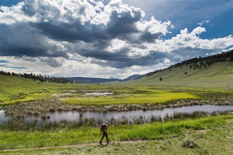 Is The Best Time To Visit Yellowstone In Fall Live Dream Discover