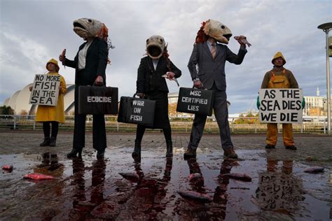 Bild Zu Un Klimakonferenz In Glasgow Aktivisten R Sten Sich F R