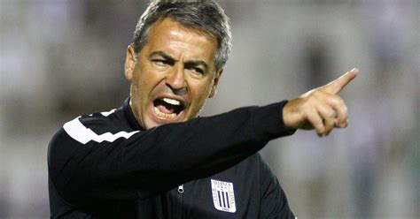 Alianza Lima Pablo Bengoechea Se Responsabiliz De Las Derrotas Y