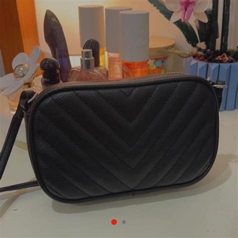 Black Quilted Crossbody Bag From Glassons This Bag Depop