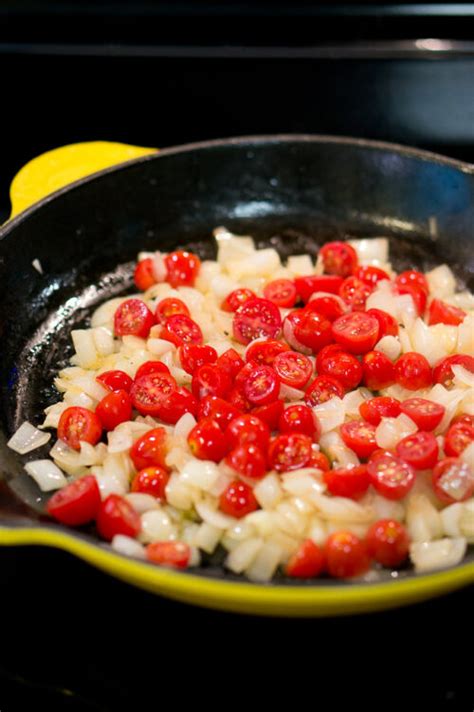 One Skillet Chicken Puttanesca Delicious Meets Healthy