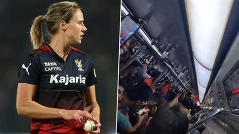 Fans Chant RCB RCB And Perry Perry In Delhi Metro After Ellyse