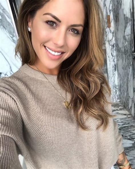 Instagram Crush Brittney Palmer 27 Photos Suburban Men