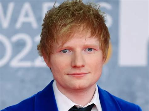 Ed Sheeran A Nudo Nella Docuserie The Sum Of It All In Uscita A