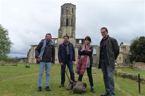 Gironde La Sauve Majeure Phare Roman De LEntre Deux Mers Sous L