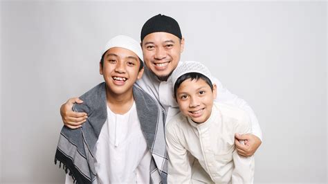 Bagaimana Cara Menyayangi Anak Yatim Dengan Tulus Dan Penuh Kasih Baznas