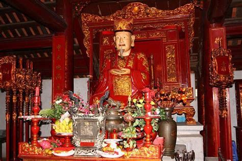 Khu Nội Tự Trong Văn Miếu Quốc Tử Giám Ханой