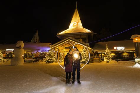 On-the-Arctic-Circle-line-in-Santa-Claus-Village-Rovaniemi (1 ...