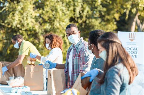 Medicare Eligibility Linked To More Food Pantry Visits Improved Food