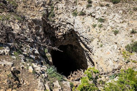 Ice Caves Loop - Montana | AllTrails