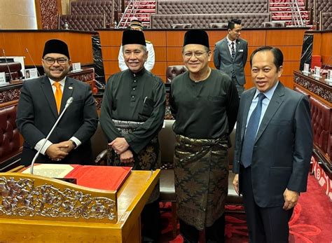 Wan Junaidi Is New Senate President Amanahs Mujahid And Umnos Nur