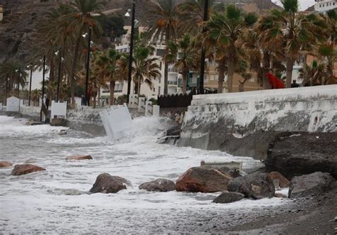 El Temporal Vuelve A Destrozar Las Playas De La Costa De Granada