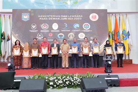 Kemendagri Beri Penghargaan Daerah Terinovatif Ini Daftar