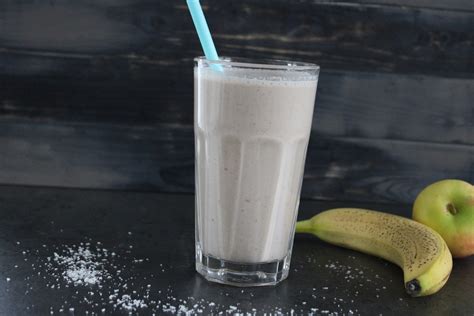 Apple Banana Coconut Smoothie Bb