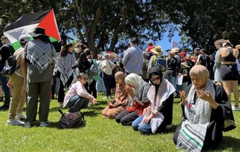 Ribuan Orang Gelar Aksi Mendukung Palestina Di Australia