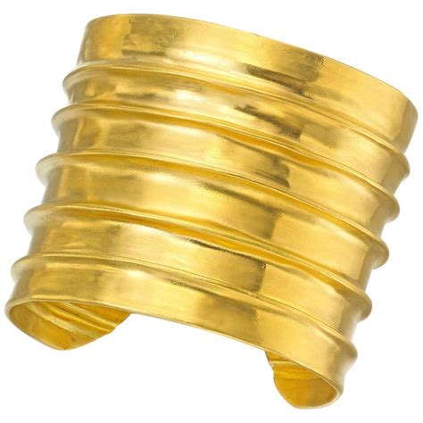 Gold Cuff Bracelet 22 Karat Gold at 1stDibs