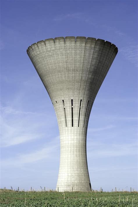 What Is A Water Tank With Picture Water Tower Concrete