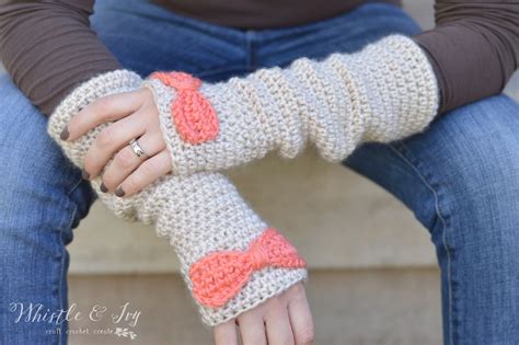 16 Pretty Crochet Arm Warmers And Fingerless Gloves Whistle And Ivy