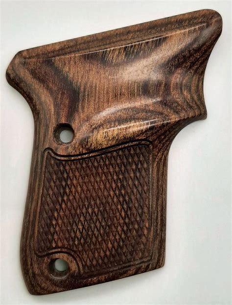 Beretta A Tomcat Ultima Panel Checkered Walnut