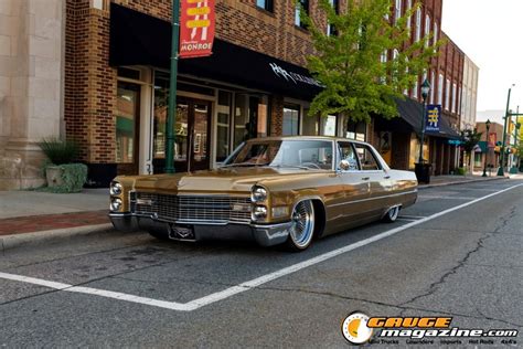 Cadillac Deville Gauge Magazine